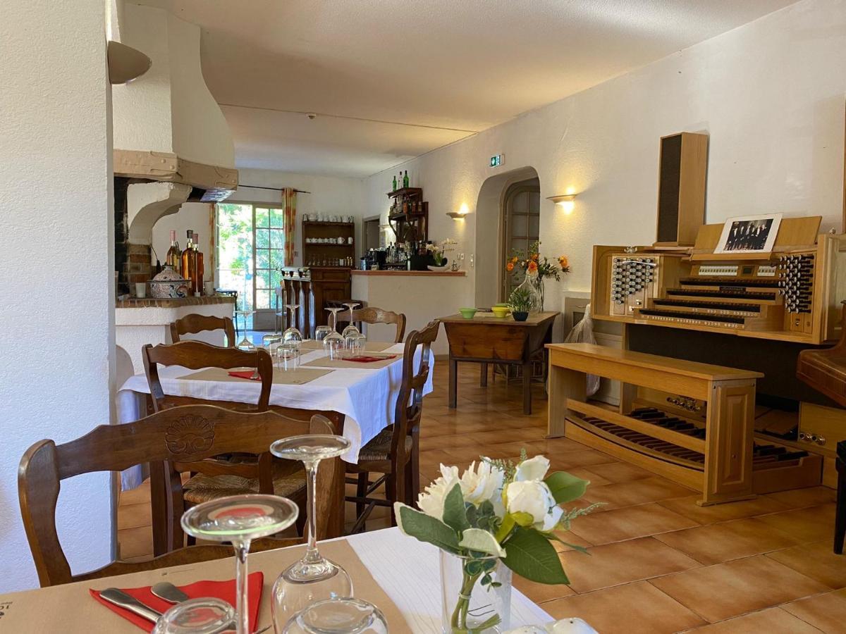 Human Hotel Restaurant Park Villecroze Luaran gambar