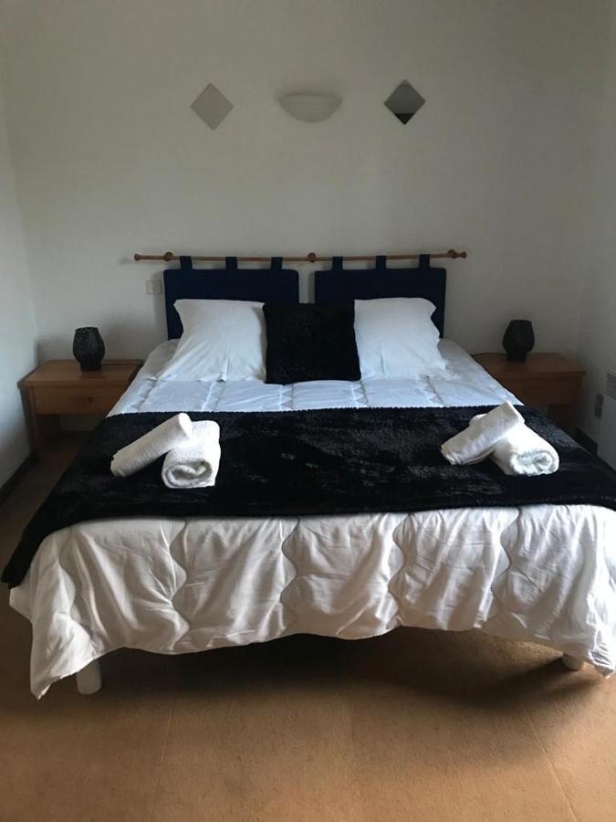 Human Hotel Restaurant Park Villecroze Luaran gambar